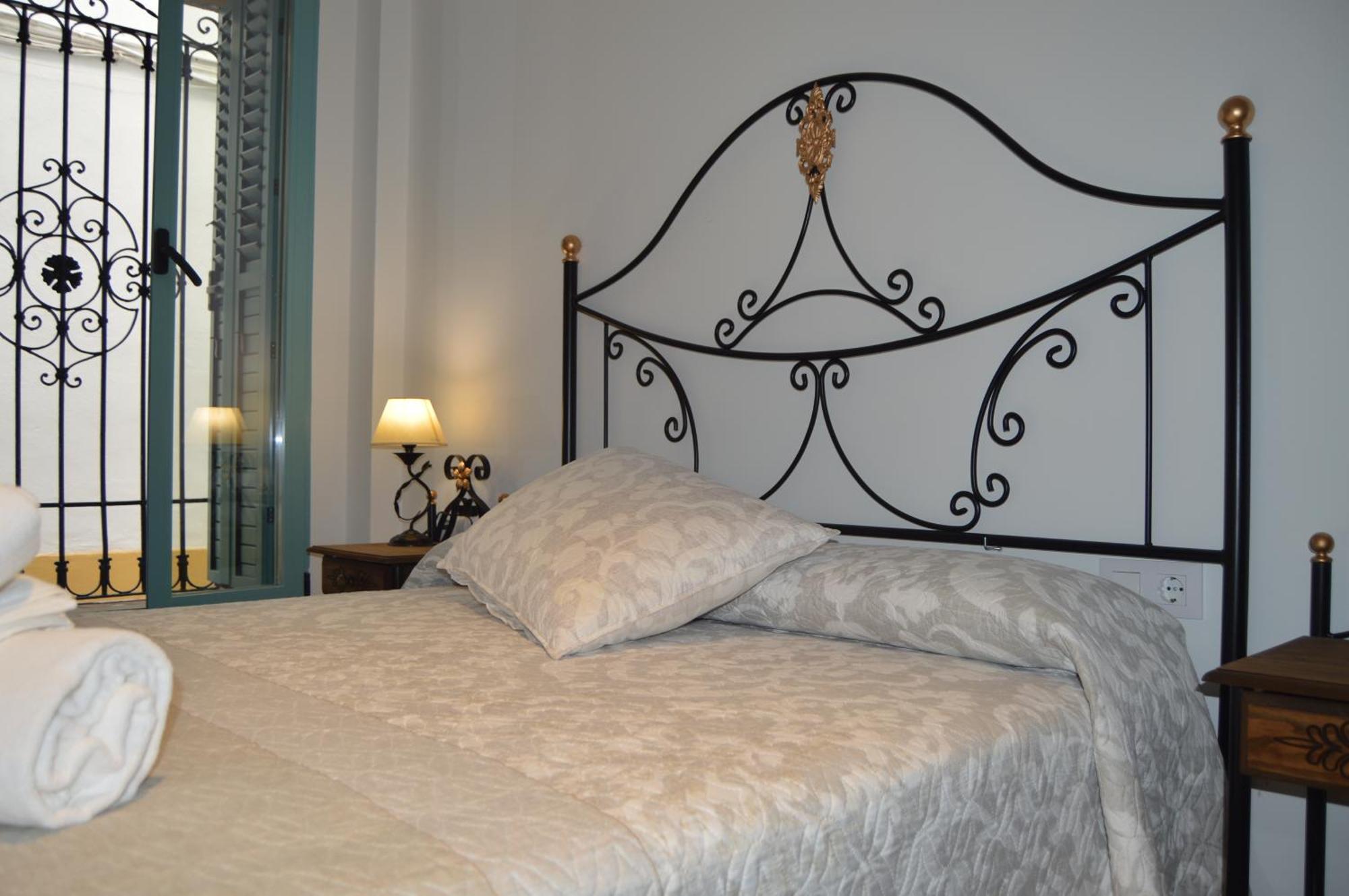 Apartamentos El Aljibe Relax Tourist Кордова Экстерьер фото