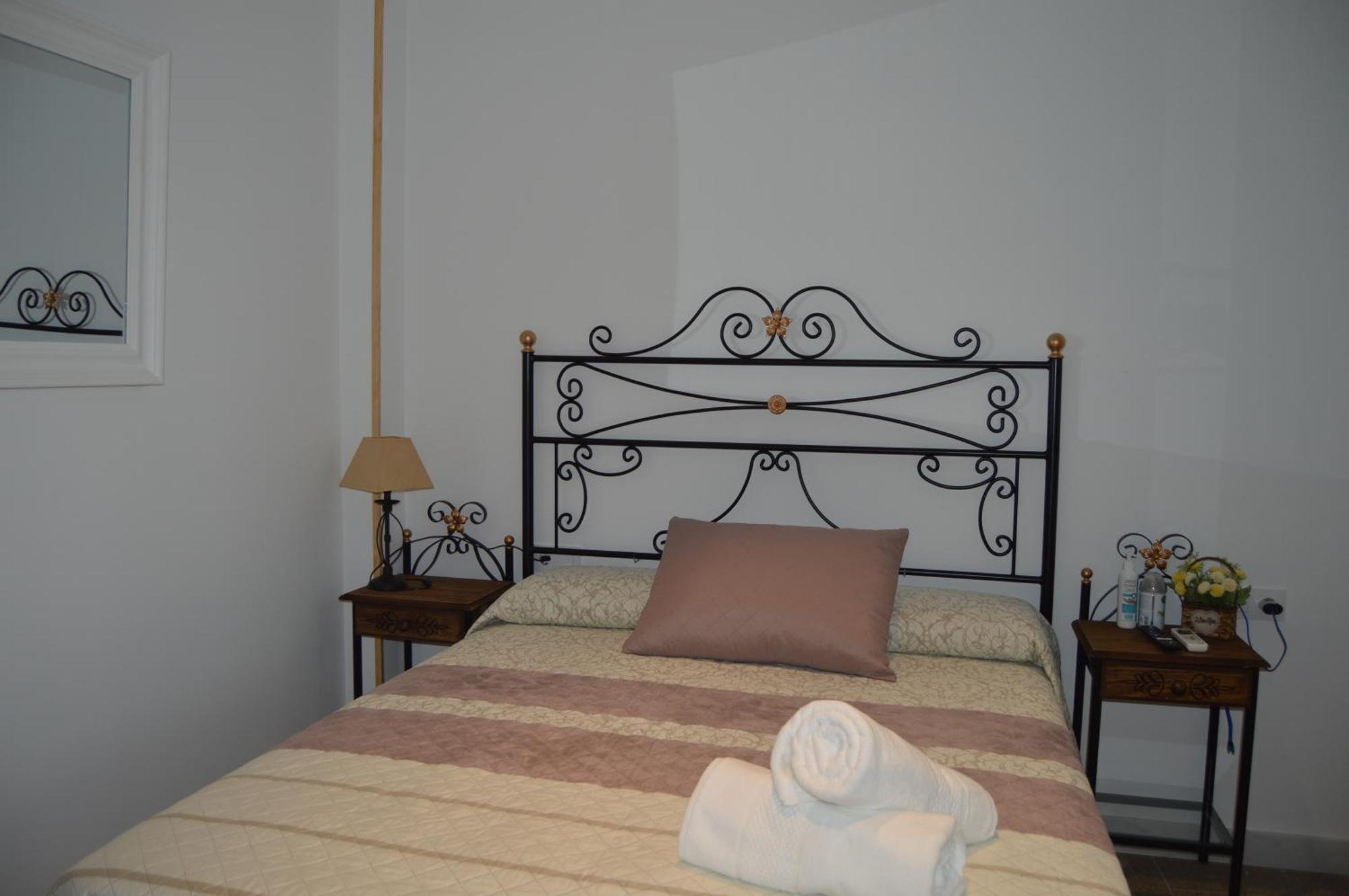 Apartamentos El Aljibe Relax Tourist Кордова Экстерьер фото